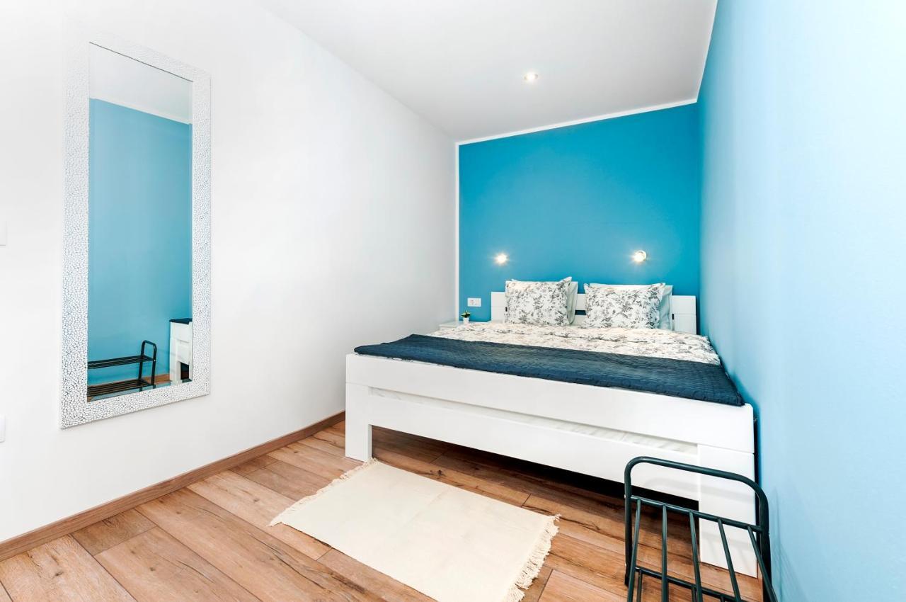 Otto Apartment With Sea View And Parking Ρόβινι Εξωτερικό φωτογραφία