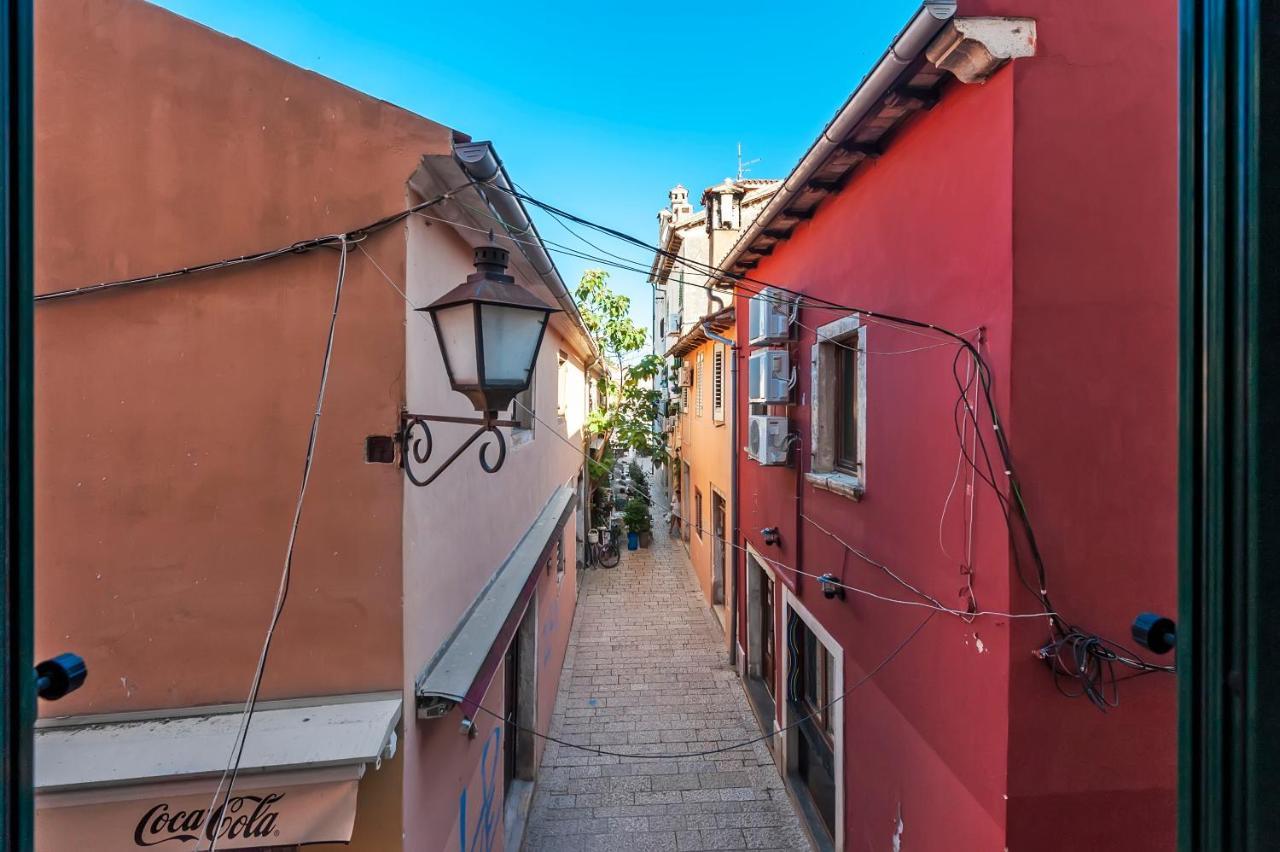 Otto Apartment With Sea View And Parking Ρόβινι Εξωτερικό φωτογραφία